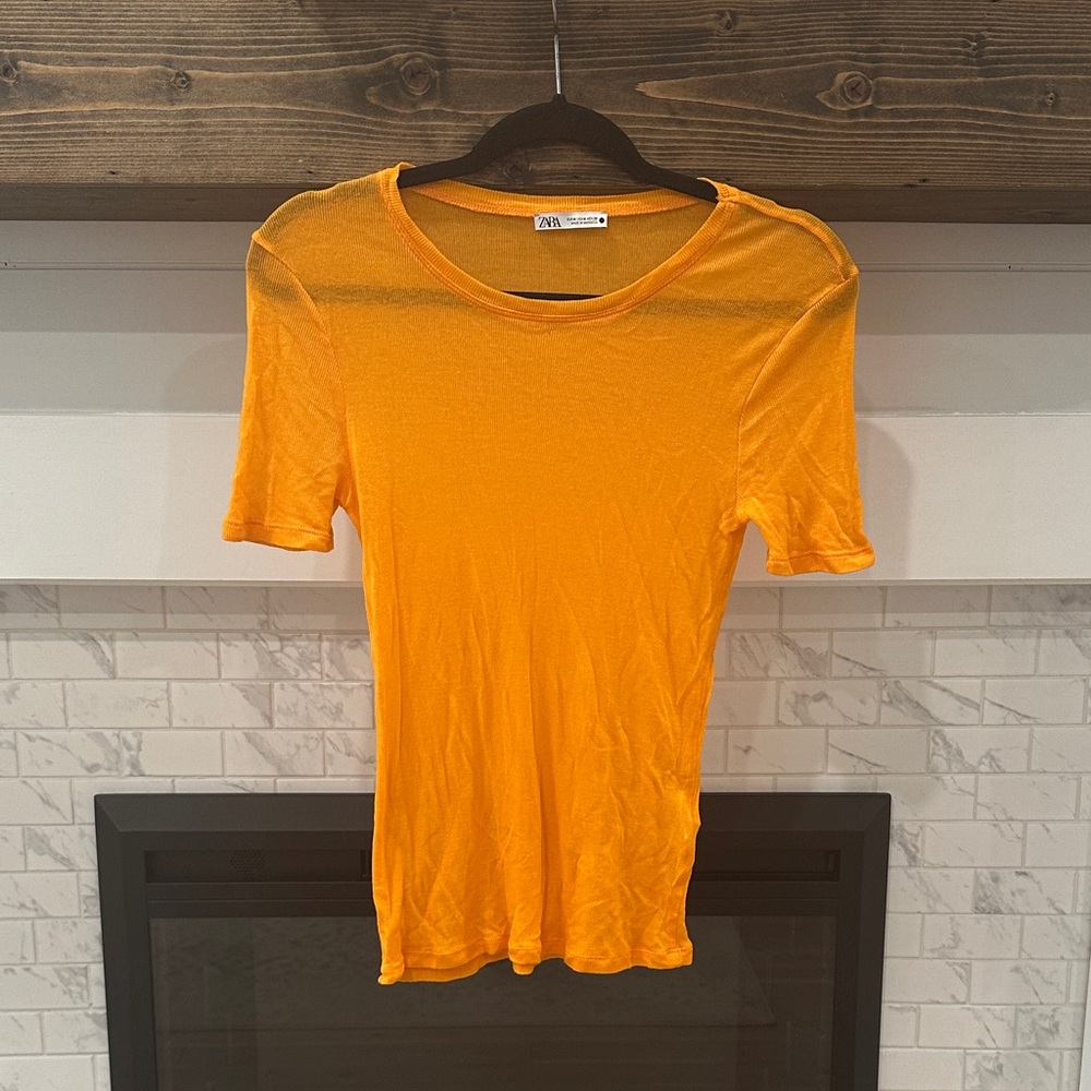 Zara Women's Vibrant Orange Short Sleeve Tee knit top 4 for $20